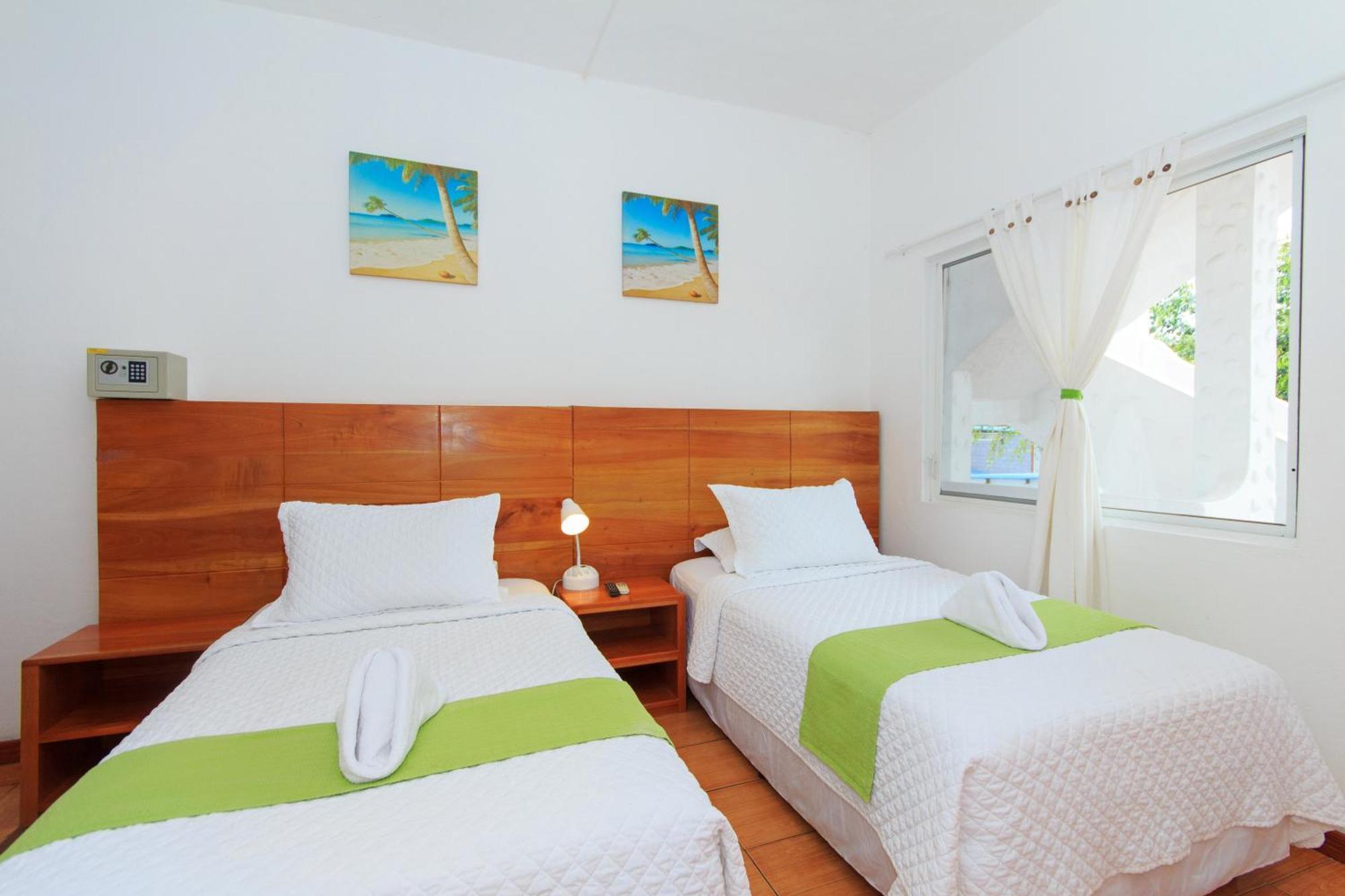 פורטו איורה Hotel La Casa De Judy מראה חיצוני תמונה